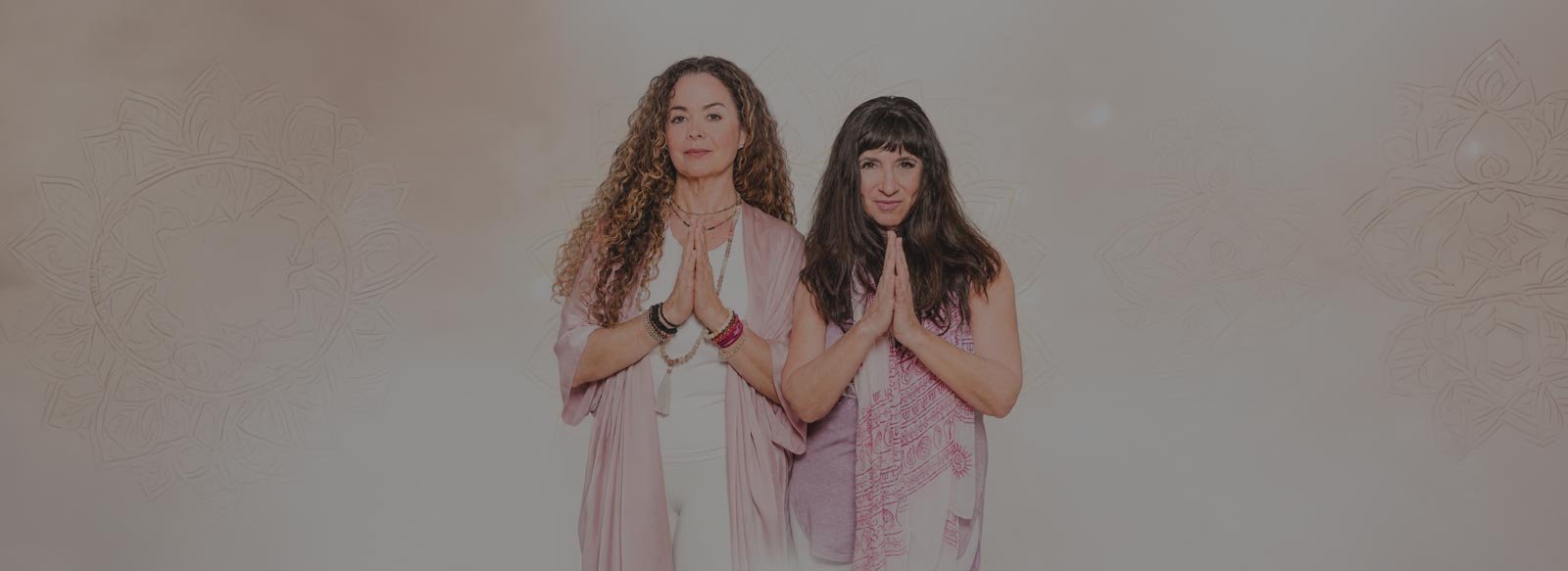 Teacher Training Vinyasa & Restorative Yoga<br />
